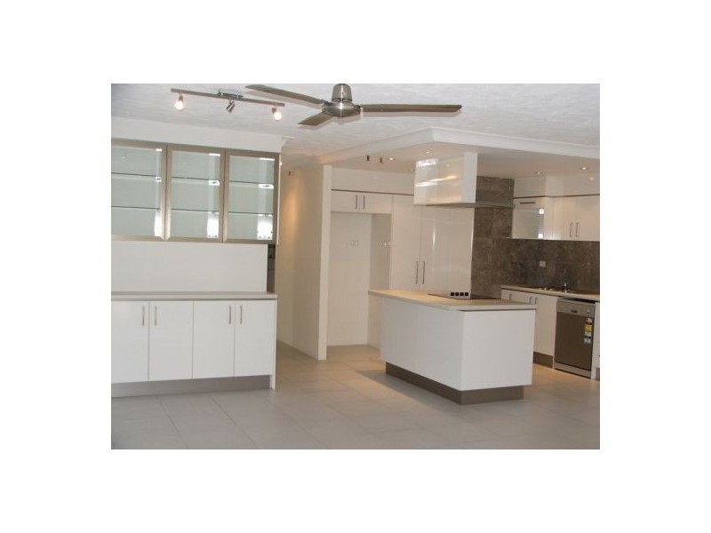 5 Clifford Street, Surfers Paradise QLD 4217