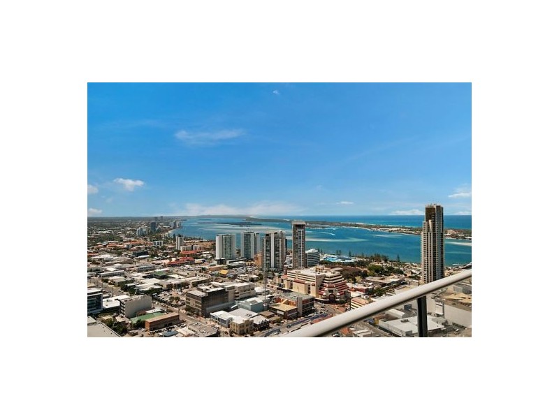 9 Lawson, Southport QLD 4215