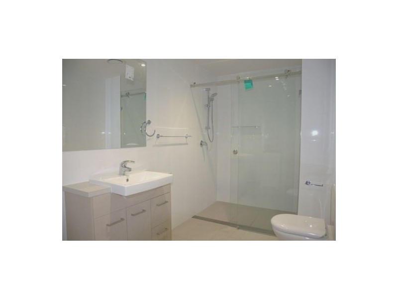 204/23 Robinson Place, Kelvin Grove QLD 4059