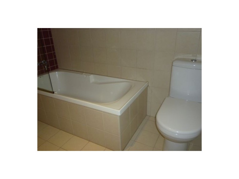 613/33 Clark Street, Biggera Waters QLD 4216