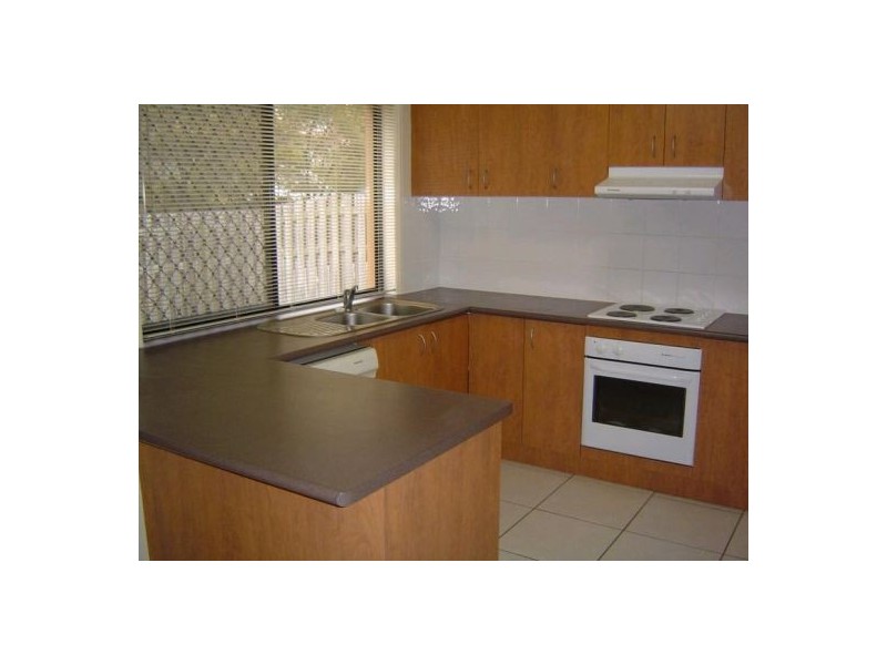 13 Hervey Street, Pacific Pines QLD 4211