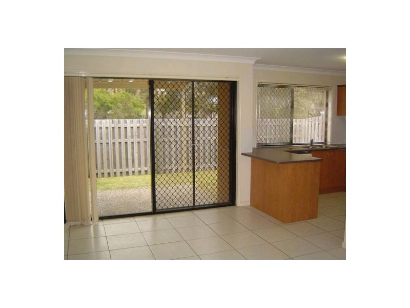 13 Hervey Street, Pacific Pines QLD 4211