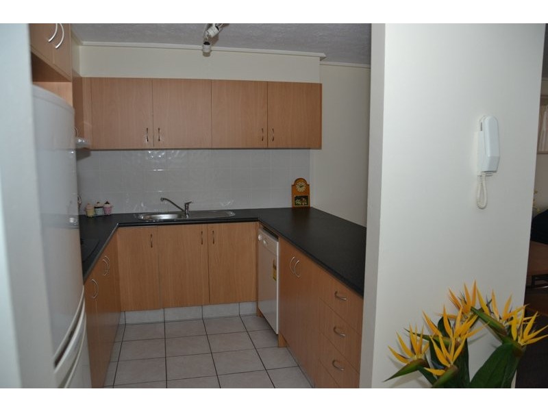 67 Ferny Ave, Surfers Paradise QLD 4217