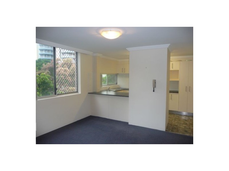 10/17 Laycock Street, Surfers Paradise QLD 4217