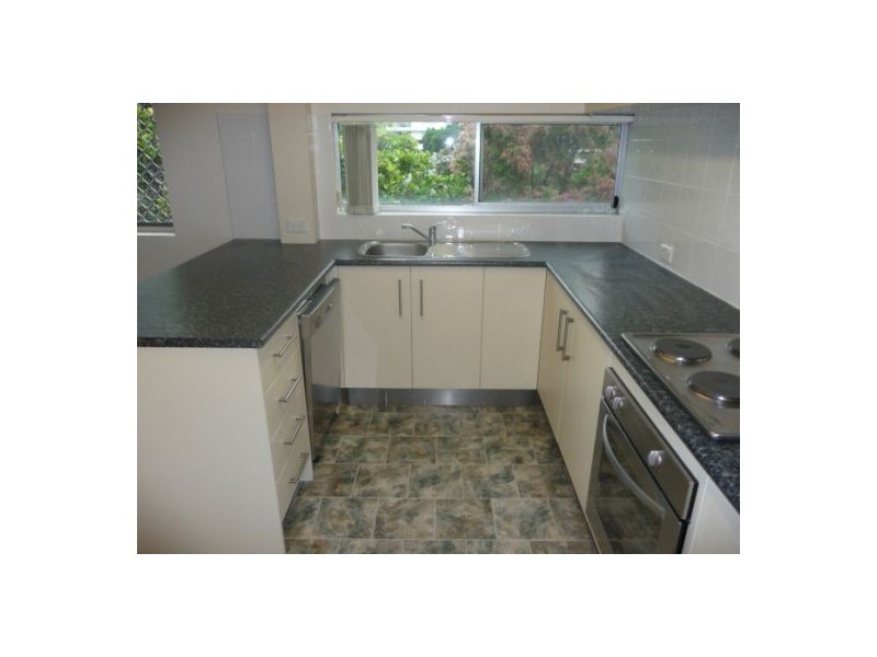 10/17 Laycock Street, Surfers Paradise QLD 4217