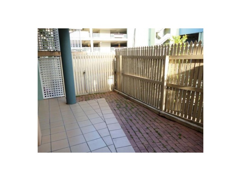 38 Lissner Street, Toowong QLD 4066