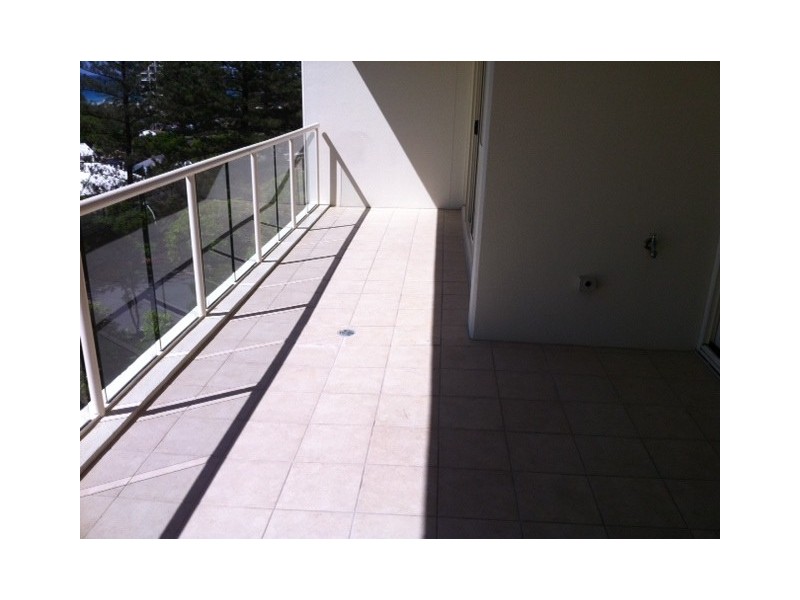 1043/1 Lennie Avenue, Main Beach QLD 4217