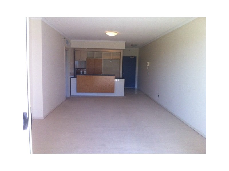 1043/1 Lennie Avenue, Main Beach QLD 4217