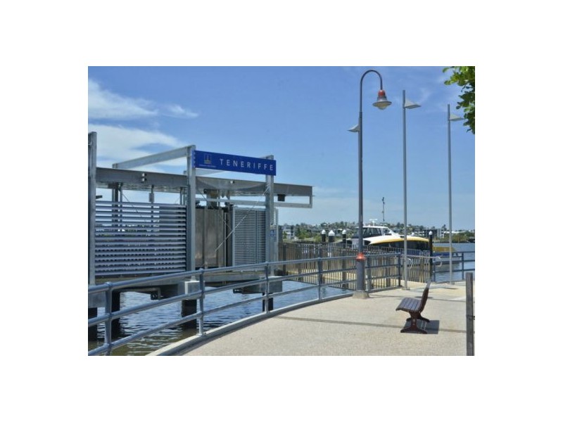 38 Skyring Tce, Teneriffe QLD 4005