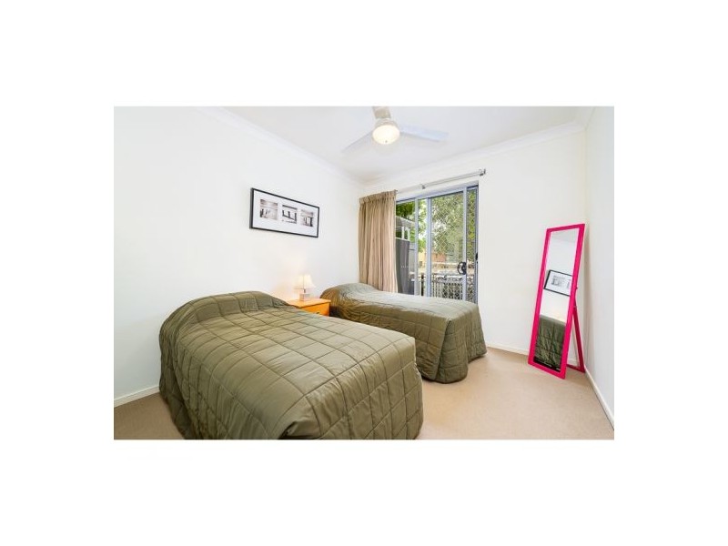 13-23 Bright Street, Labrador QLD 4215