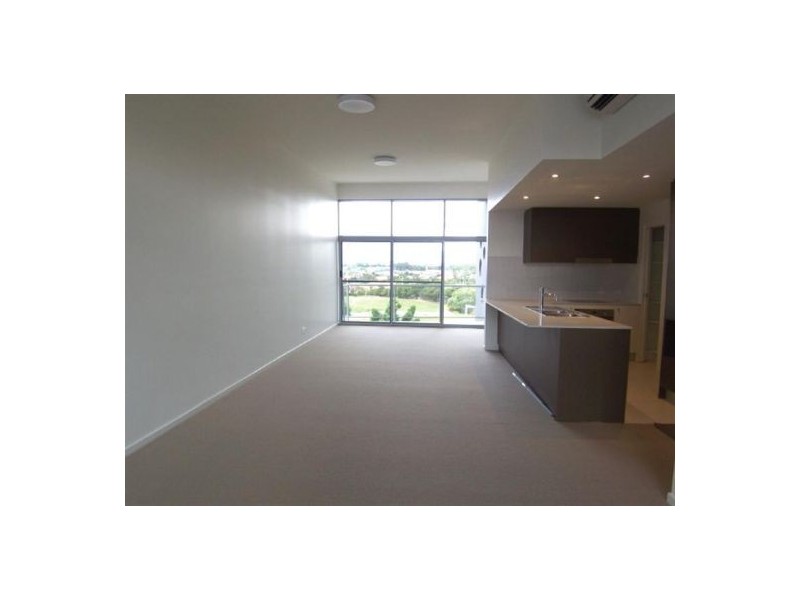 137 Scottsdale Drive, Robina QLD 4226