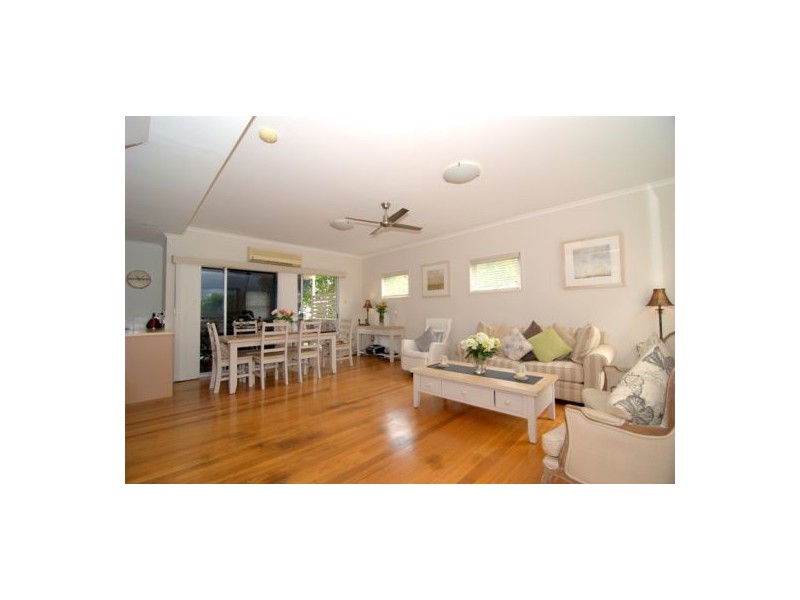 21 Hazelwood Street, Highgate Hill QLD 4101