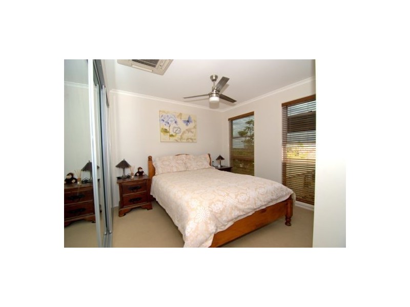 21 Hazelwood Street, Highgate Hill QLD 4101