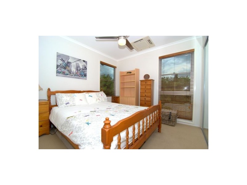 21 Hazelwood Street, Highgate Hill QLD 4101