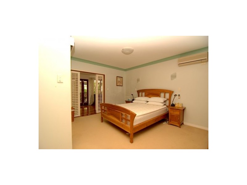 34 Simpsons Road, Bardon QLD 4065