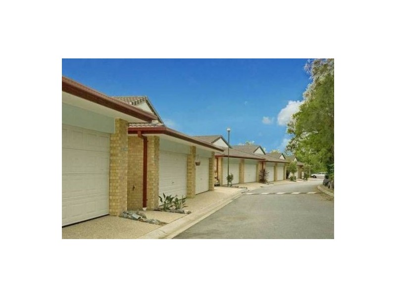 6 Crestridge Crecent, Oxenford QLD 4210