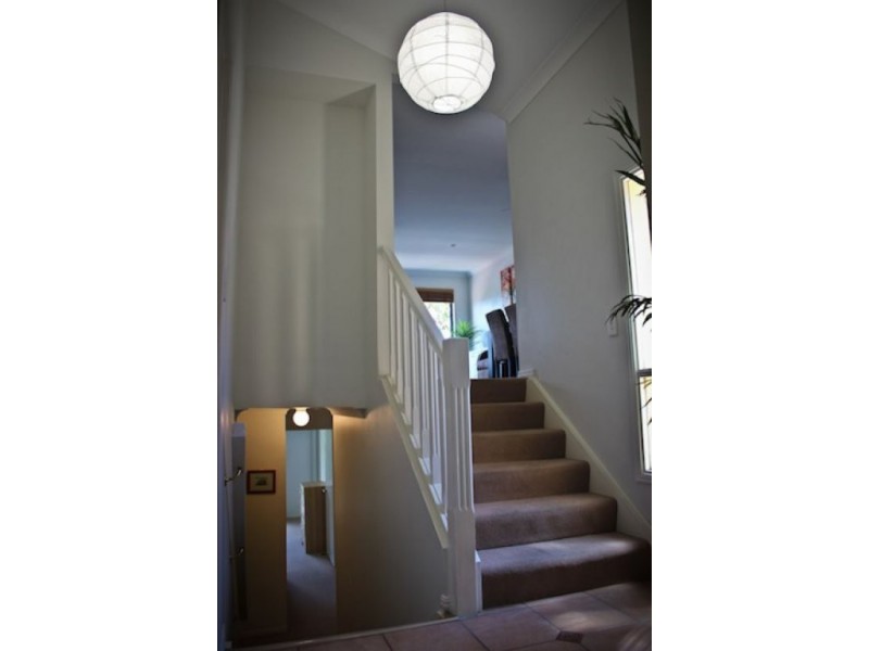 6 Crestridge Crecent, Oxenford QLD 4210