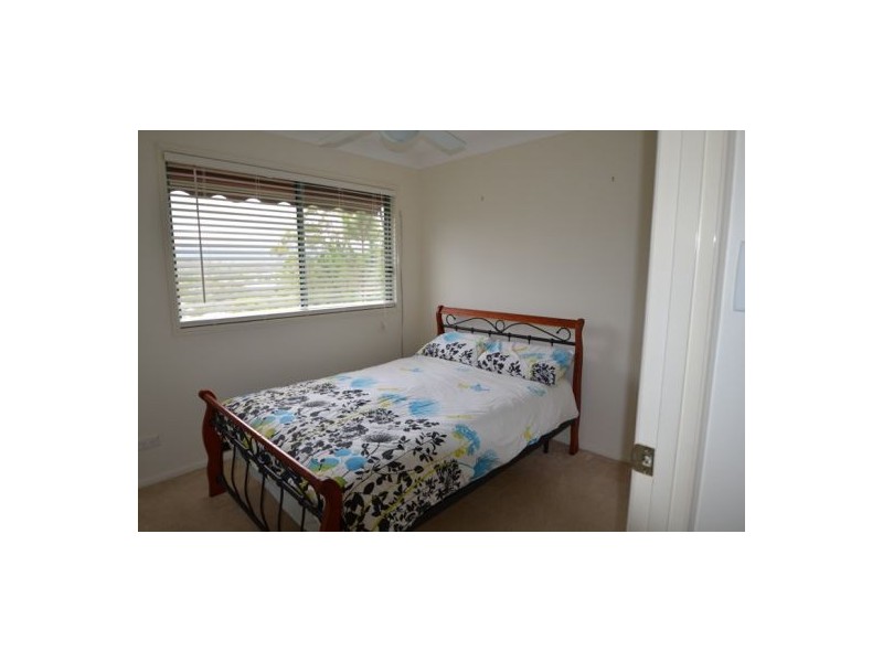 6 Crestridge Crecent, Oxenford QLD 4210