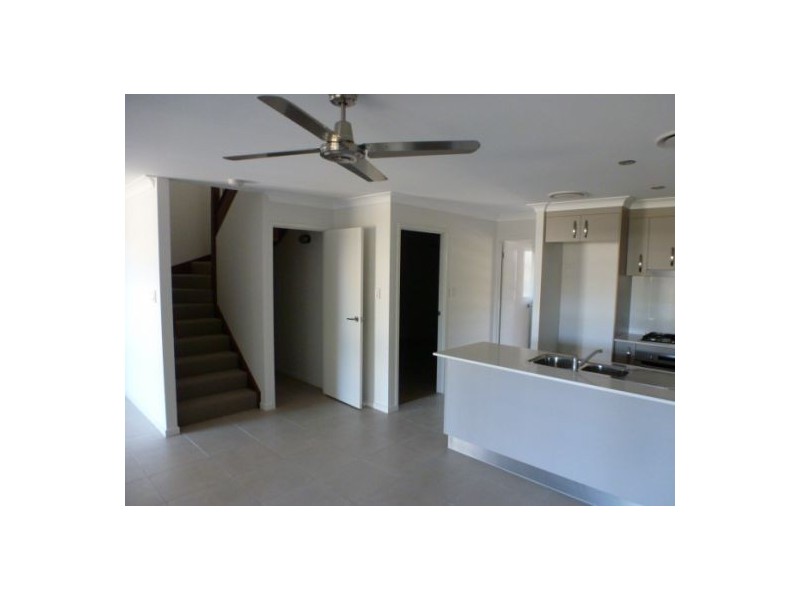 86 Carselgrove Avenue, Fitzgibbon QLD 4018