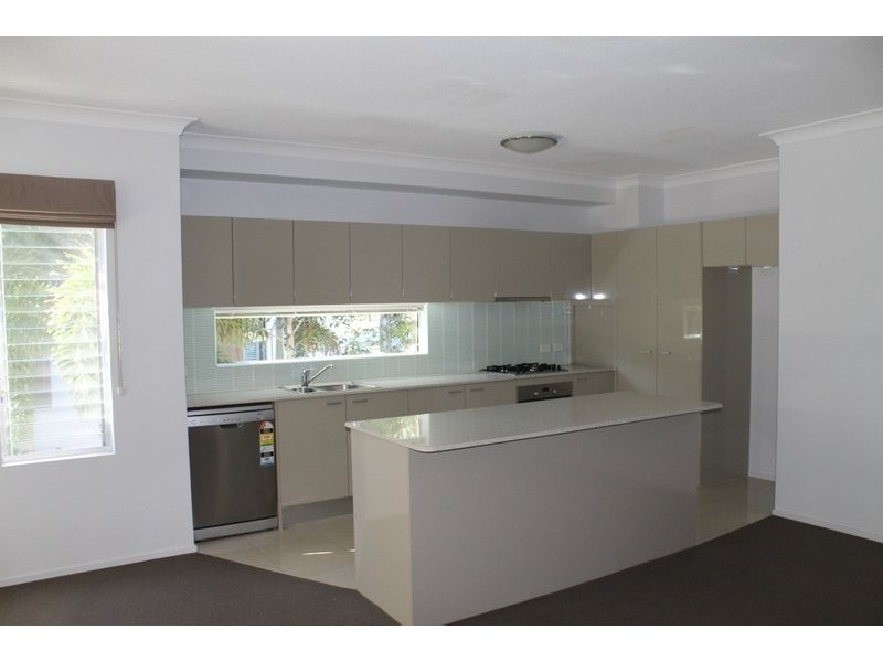 64/29 Alpha St, Taringa QLD 4068