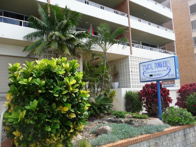 8/12 Goodwin Terrace, Burleigh Heads QLD 4220