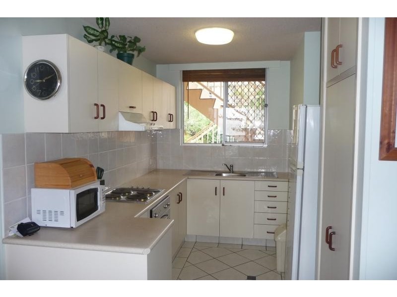 8/12 Goodwin Terrace, Burleigh Heads QLD 4220