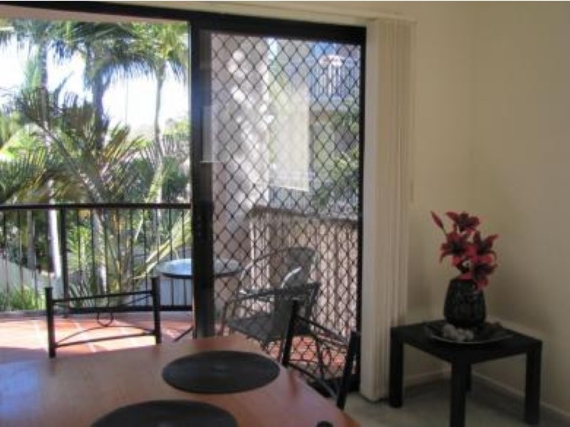 Chevron Island QLD 4217