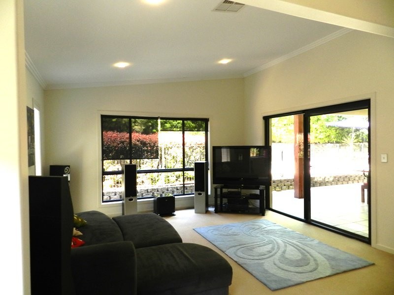 4 Corvus Way, Robina QLD 4226