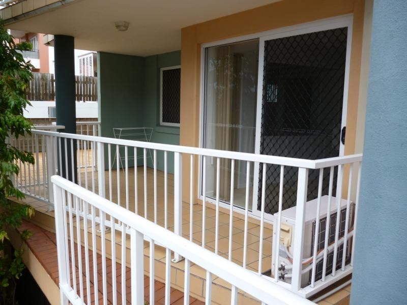 48/38 Lissner Street, Toowong QLD 4066