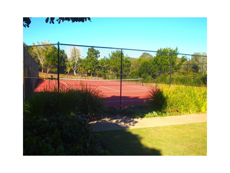12 Whitsunday Place, Redland Bay QLD 4165