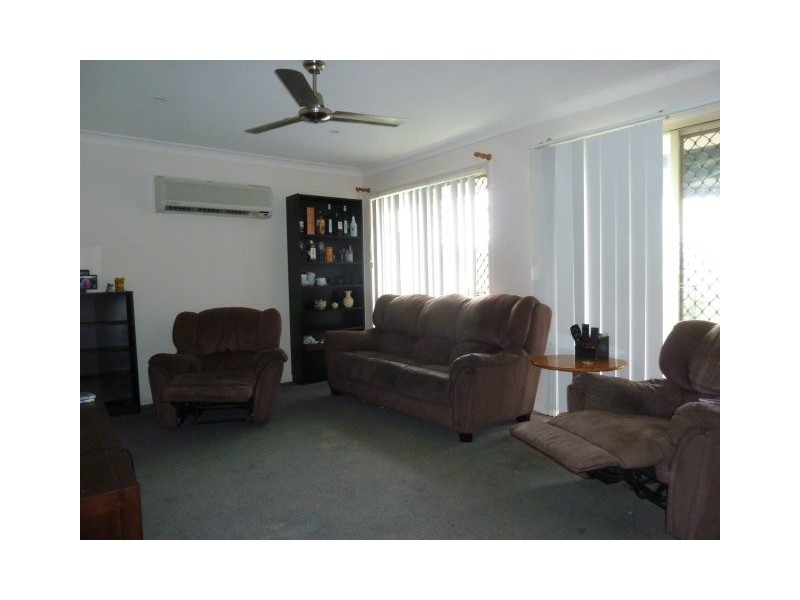 13 Nexus Close, Edens Landing QLD 4207
