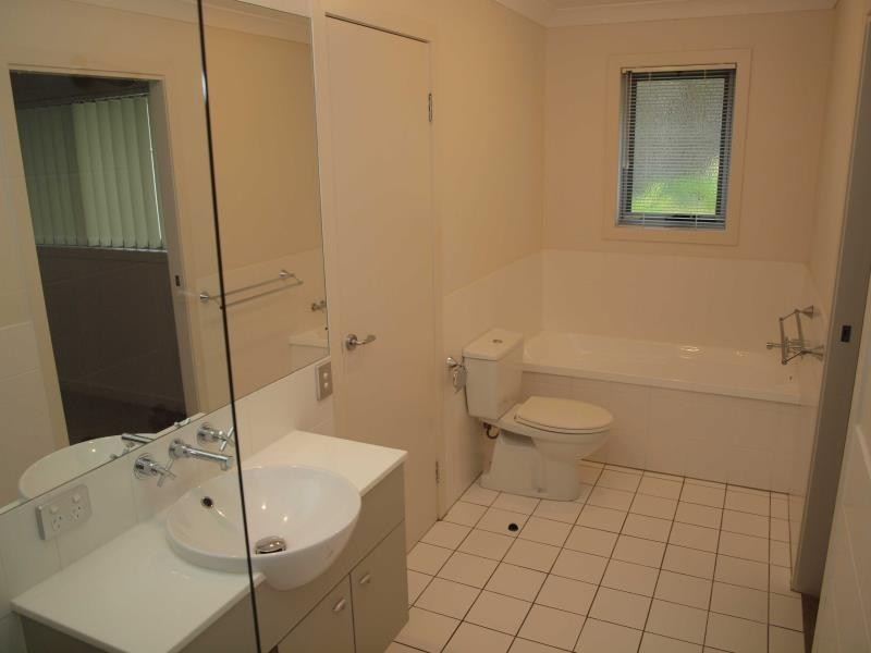 @/19 Carina Peak Drive, Varsity Lakes QLD 4227