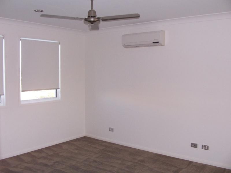 110 Tours Way, Burleigh Waters QLD 4220