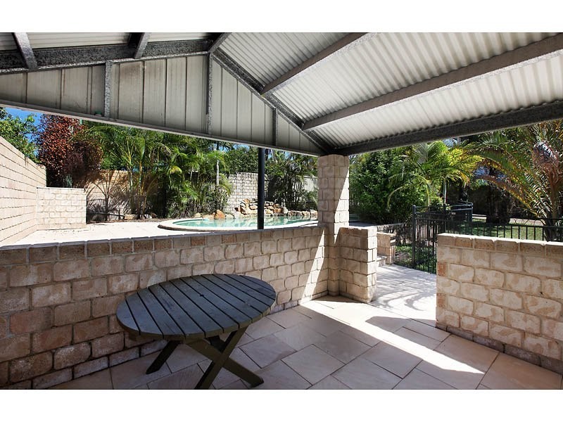 121 Eugaree Street, Southport QLD 4215