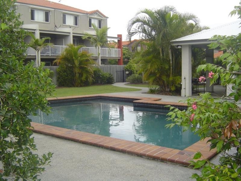 83 Dibar Street, Wynnum QLD 4178