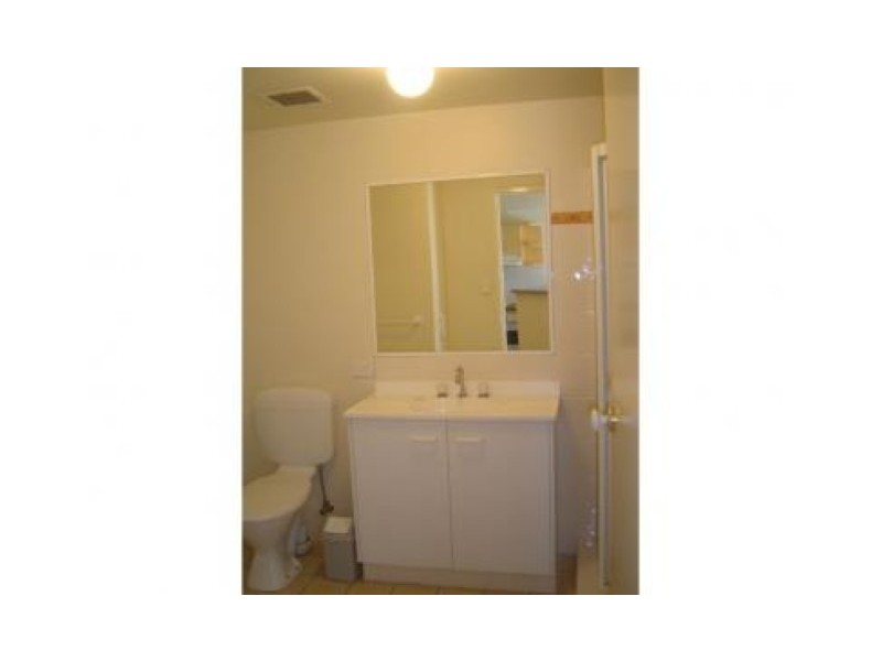 Chevron Island QLD 4217