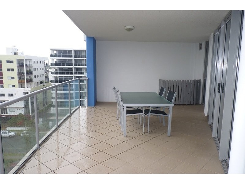 89 Landsborough Avenue, Scarborough QLD 4020