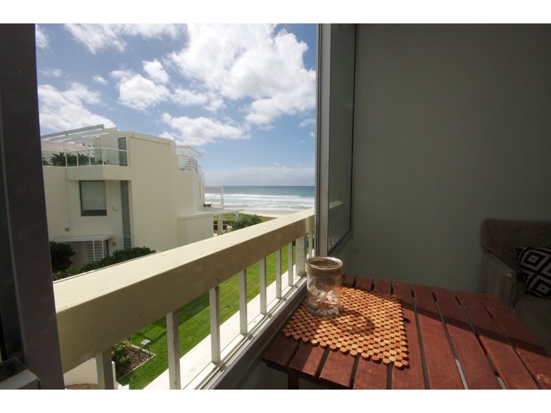 9/11 Garfield Street, Surfers Paradise QLD 4217