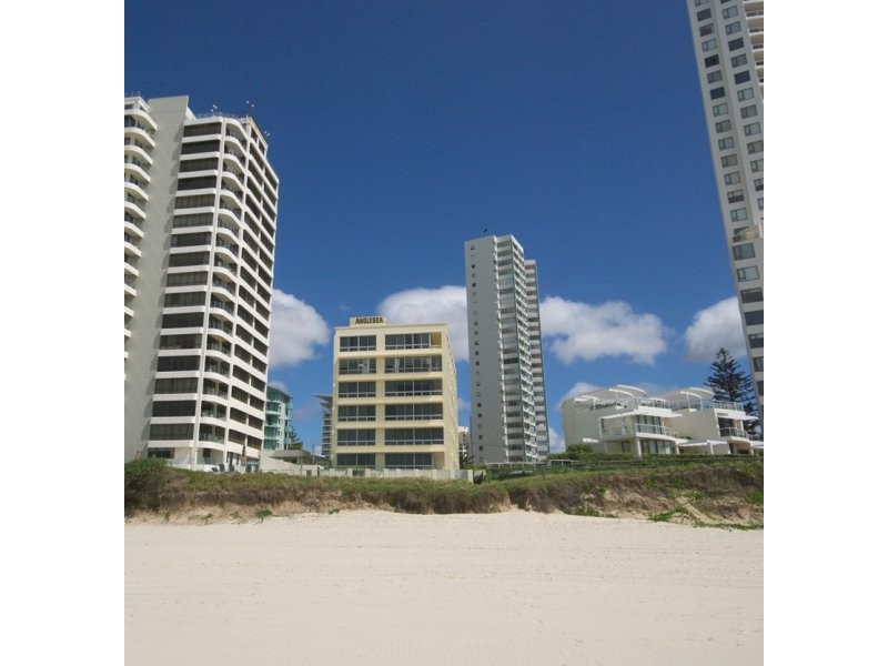 9/11 Garfield Street, Surfers Paradise QLD 4217