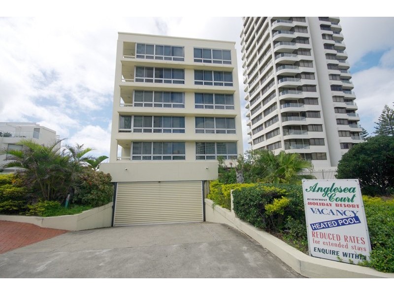 9/11 Garfield Street, Surfers Paradise QLD 4217