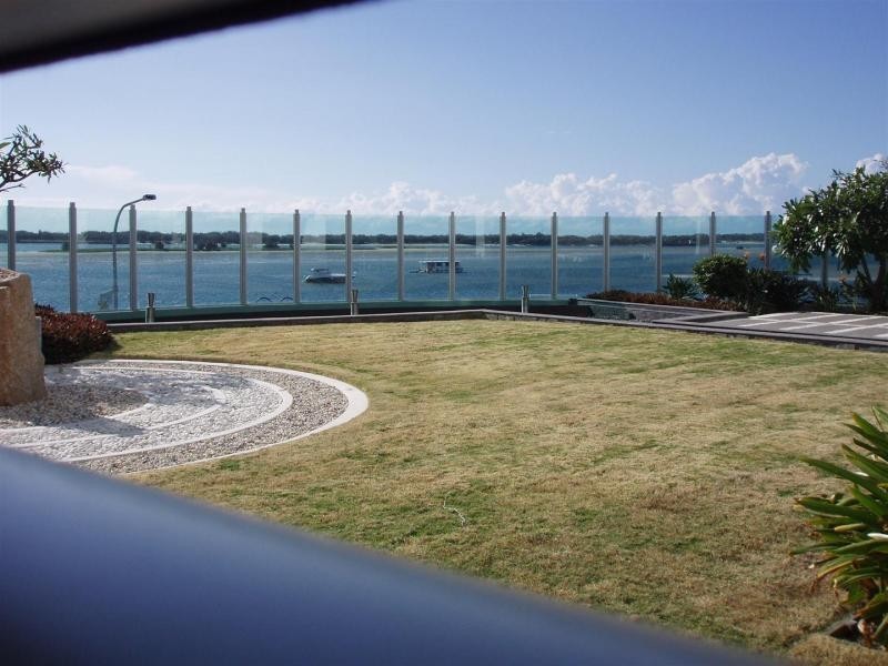 300 Marine Parade, Labrador QLD 4215