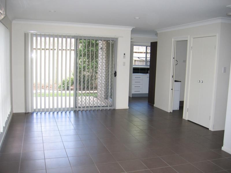 8/25 Neiwand Street, Calamvale QLD 4116