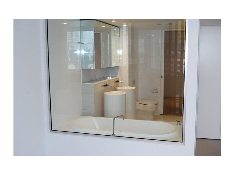 21 Elizabeth Street, Broadbeach QLD 4218