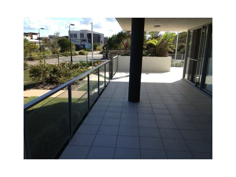 27 Boardwalk Boulevard, Mount Coolum QLD 4573