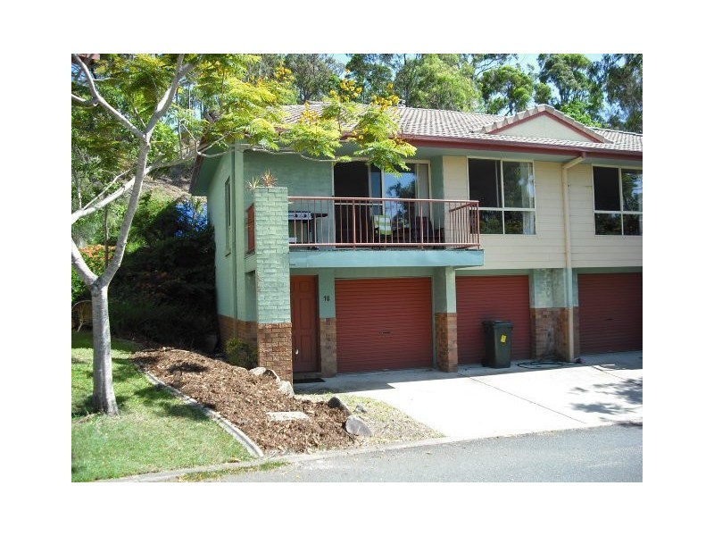 31 Simpsons Rd, Elanora QLD 4221