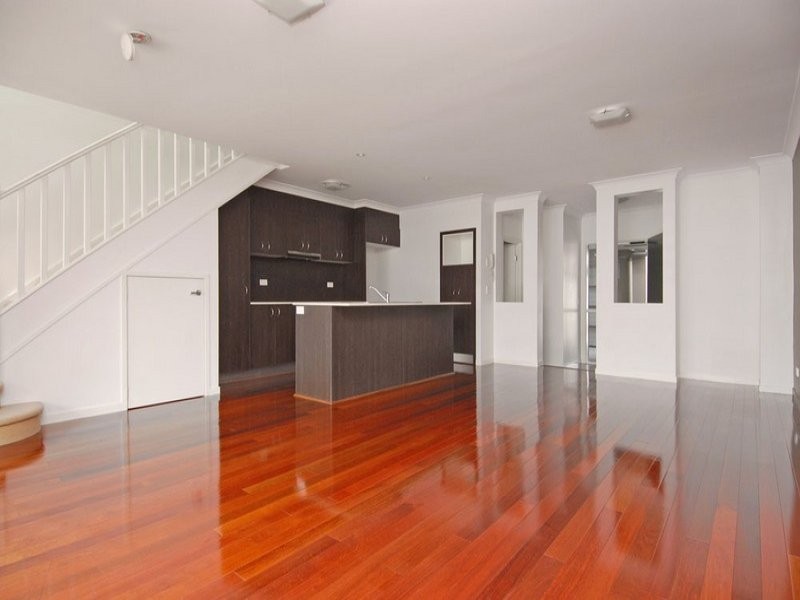 Biggera Waters QLD 4216