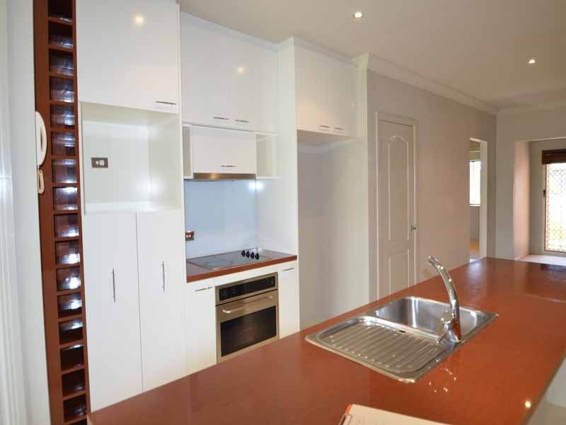 55 Paradise Springs Ave, Robina QLD 4226