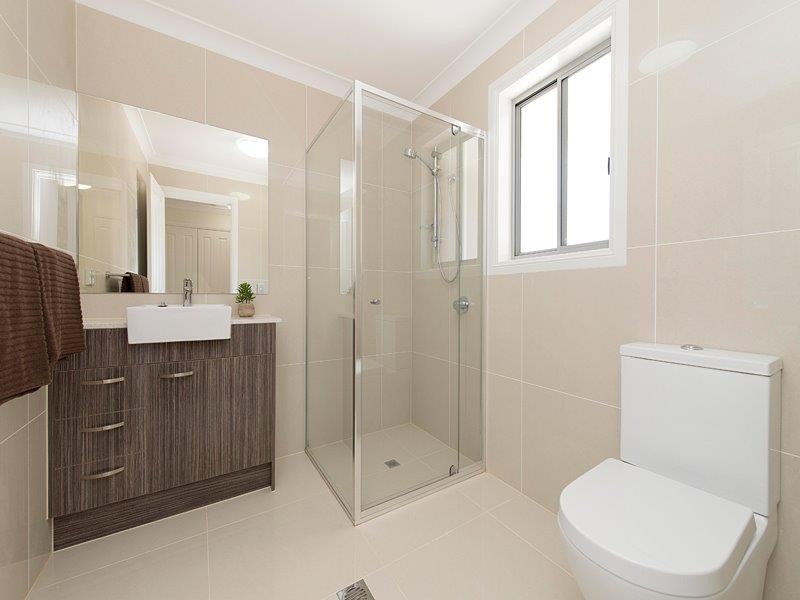 27/29 & 31-33 & 31-33 Juers St, Kingston QLD 4114