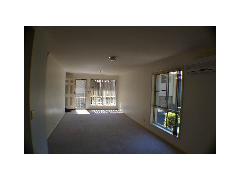 20/18 Discovery Drive, Helensvale QLD 4212