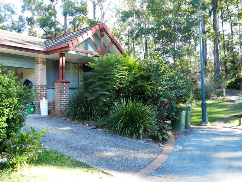 18 Batchworth Road, Molendinar QLD 4214